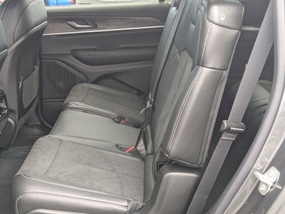 2026 Jeep Grand Cherokee GRAND CHEROKEE L LAREDO ALTITUDE 4X4