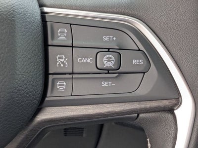 2026 Jeep Grand Cherokee GRAND CHEROKEE L LAREDO ALTITUDE 4X4