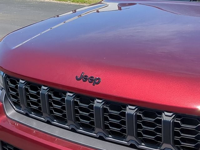 2026 Jeep Grand Cherokee GRAND CHEROKEE L LAREDO ALTITUDE 4X4