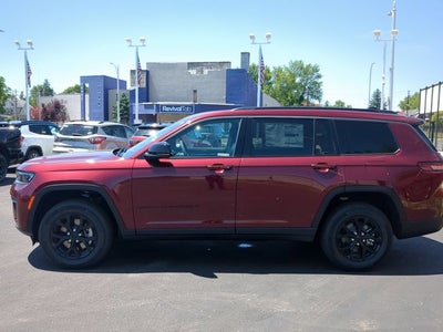2026 Jeep Grand Cherokee GRAND CHEROKEE L LAREDO ALTITUDE 4X4