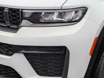 2026 Jeep Grand Cherokee GRAND CHEROKEE L LAREDO ALTITUDE 4X4
