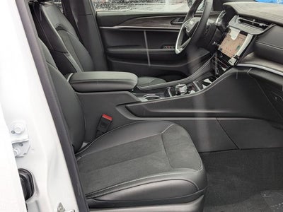 2026 Jeep Grand Cherokee GRAND CHEROKEE L LAREDO ALTITUDE 4X4