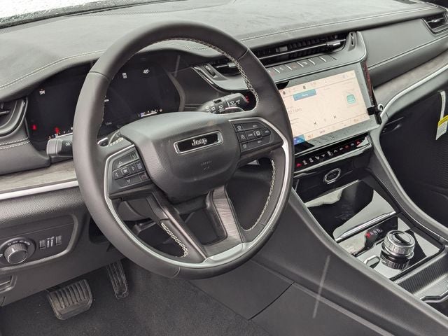 2026 Jeep Grand Cherokee GRAND CHEROKEE L LAREDO ALTITUDE 4X4