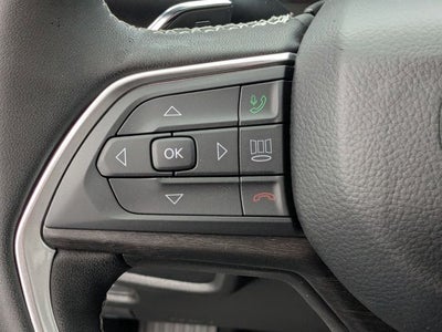 2026 Jeep Grand Cherokee GRAND CHEROKEE L LAREDO ALTITUDE 4X4