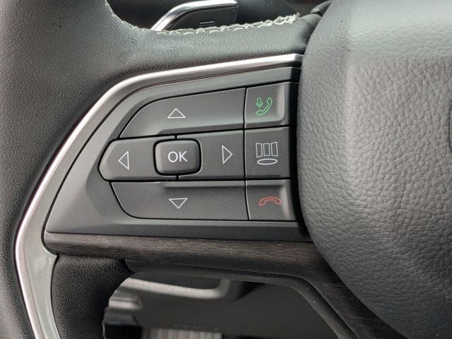 2026 Jeep Grand Cherokee GRAND CHEROKEE L LAREDO ALTITUDE 4X4