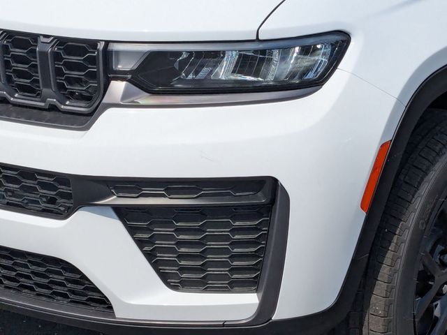 2026 Jeep Grand Cherokee GRAND CHEROKEE L LAREDO ALTITUDE 4X4