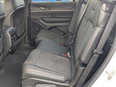 2026 Jeep Grand Cherokee GRAND CHEROKEE L LAREDO ALTITUDE 4X4