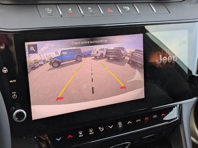 2026 Jeep Grand Cherokee GRAND CHEROKEE L LAREDO ALTITUDE 4X4