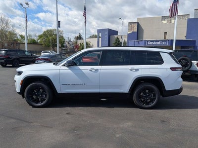 2026 Jeep Grand Cherokee GRAND CHEROKEE L LAREDO ALTITUDE 4X4