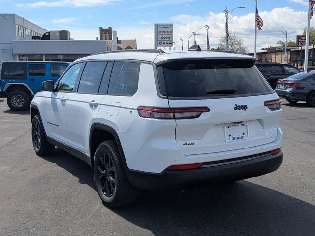2026 Jeep Grand Cherokee GRAND CHEROKEE L LAREDO ALTITUDE 4X4