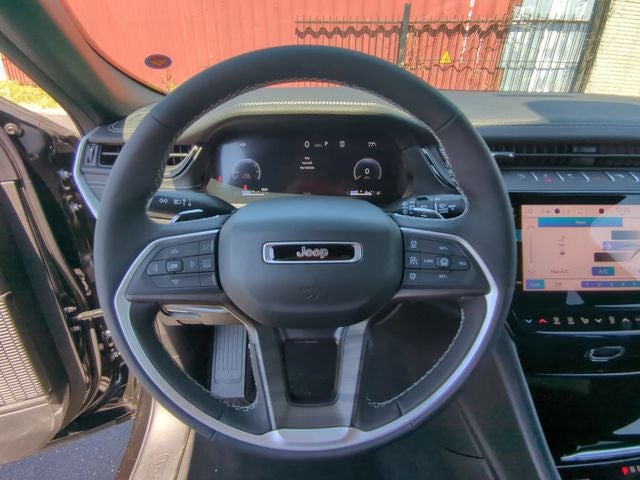 2026 Jeep Grand Cherokee GRAND CHEROKEE L LAREDO ALTITUDE 4X4