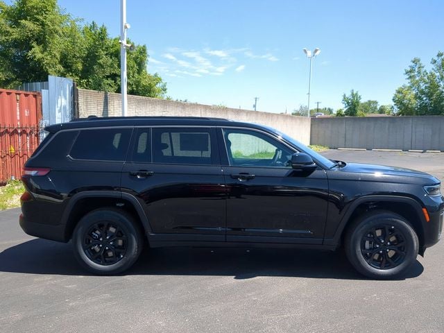 2026 Jeep Grand Cherokee GRAND CHEROKEE L LAREDO ALTITUDE 4X4
