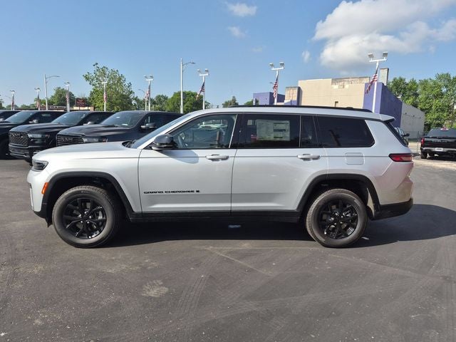 2026 Jeep Grand Cherokee GRAND CHEROKEE L LAREDO ALTITUDE 4X4