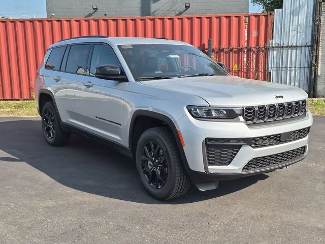 2026 Jeep Grand Cherokee GRAND CHEROKEE L LAREDO ALTITUDE 4X4