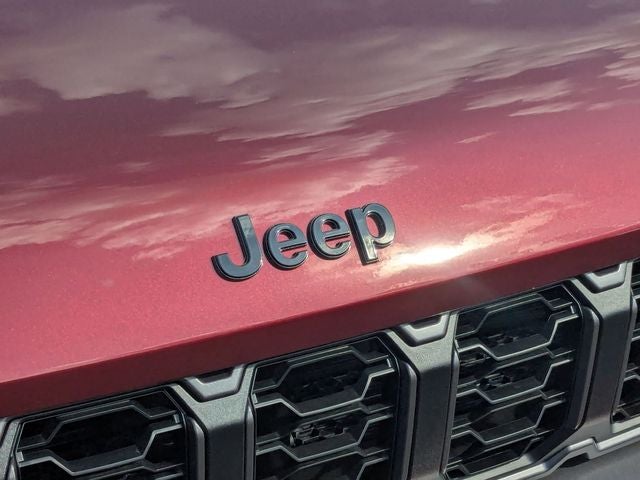 2026 Jeep Grand Cherokee GRAND CHEROKEE L LAREDO ALTITUDE 4X4