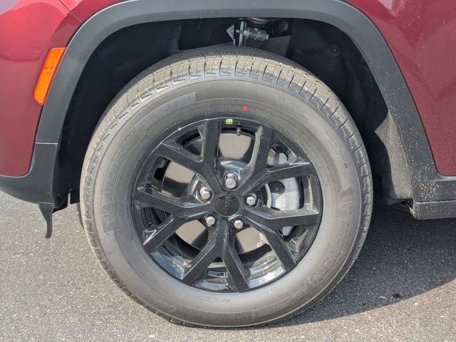 2026 Jeep Grand Cherokee GRAND CHEROKEE L LAREDO ALTITUDE 4X4