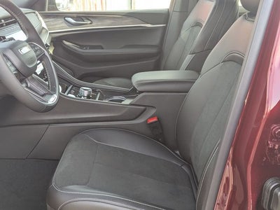 2026 Jeep Grand Cherokee GRAND CHEROKEE L LAREDO ALTITUDE 4X4