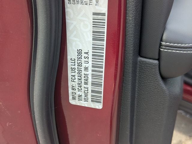 2026 Jeep Grand Cherokee GRAND CHEROKEE L LAREDO ALTITUDE 4X4