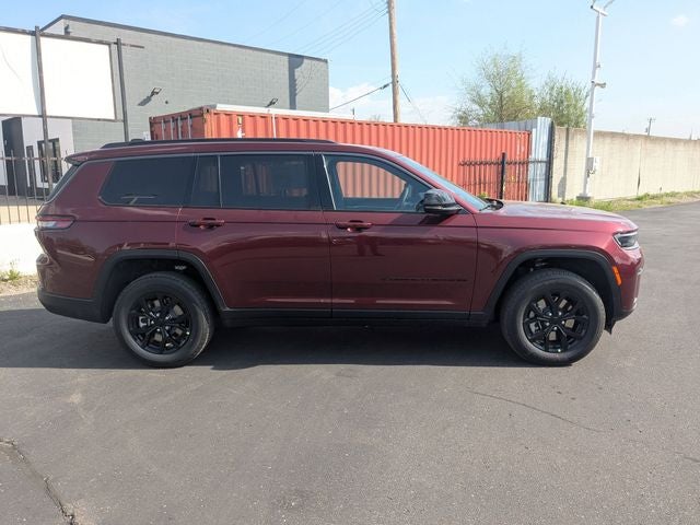 2026 Jeep Grand Cherokee GRAND CHEROKEE L LAREDO ALTITUDE 4X4