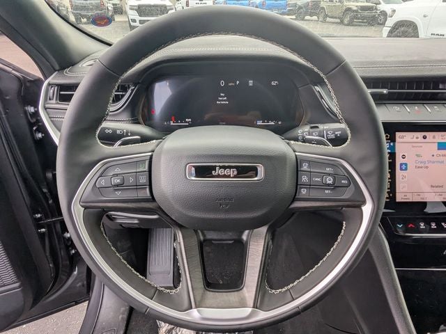 2026 Jeep Grand Cherokee GRAND CHEROKEE L LAREDO ALTITUDE 4X4