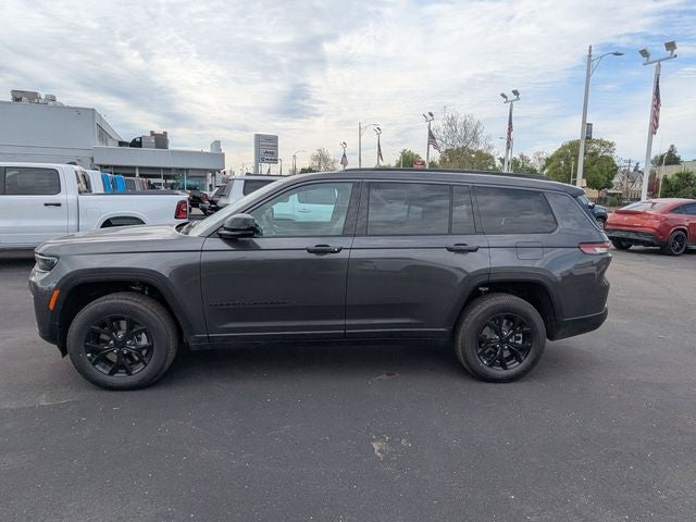 2026 Jeep Grand Cherokee GRAND CHEROKEE L LAREDO ALTITUDE 4X4