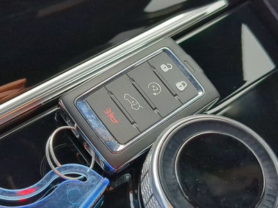 2025 Jeep Grand Cherokee L Limited 4x4