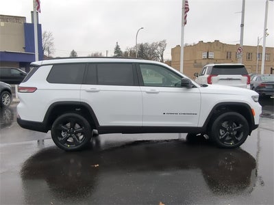 2025 Jeep Grand Cherokee GRAND CHEROKEE L LIMITED 4X4