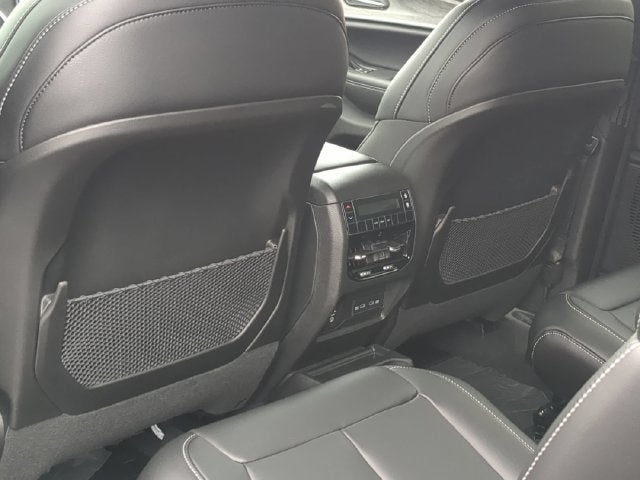 2027 Jeep Grand Cherokee GRAND CHEROKEE L LIMITED 4X4