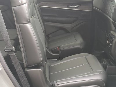 2027 Jeep Grand Cherokee GRAND CHEROKEE L LIMITED 4X4