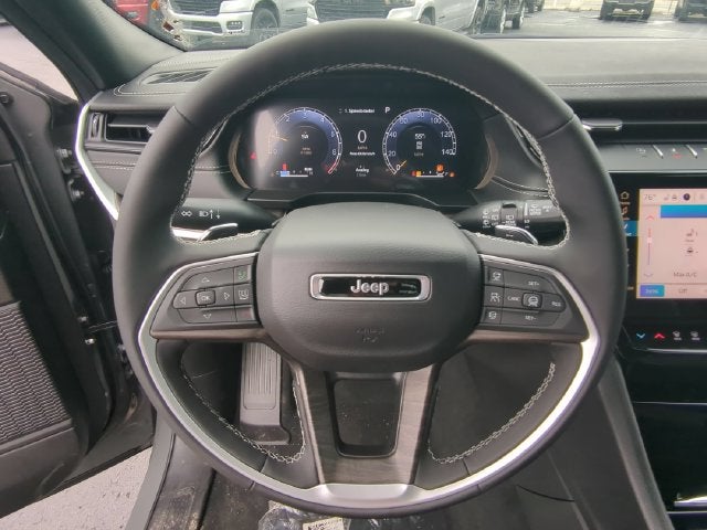 2027 Jeep Grand Cherokee GRAND CHEROKEE L LIMITED 4X4