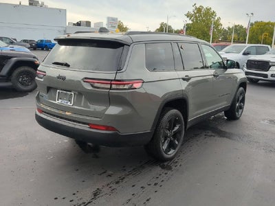 2027 Jeep Grand Cherokee GRAND CHEROKEE L LIMITED 4X4