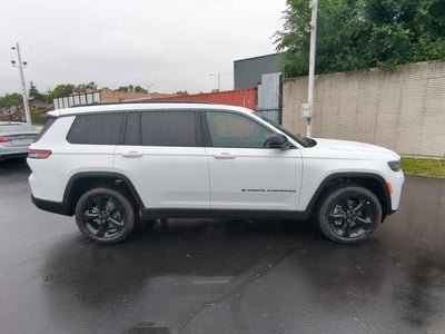2027 Jeep Grand Cherokee Limited