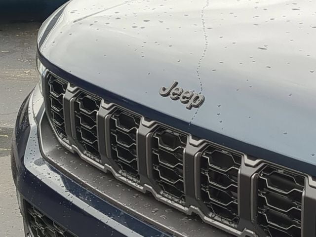 2027 Jeep Grand Cherokee GRAND CHEROKEE L LIMITED 4X4