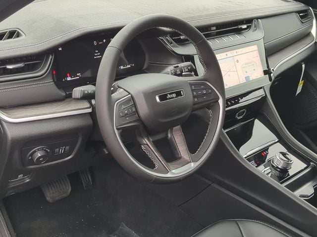 2027 Jeep Grand Cherokee GRAND CHEROKEE L LIMITED 4X4