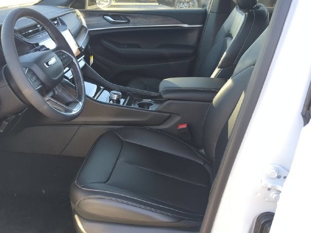 2027 Jeep Grand Cherokee GRAND CHEROKEE L LIMITED 4X4