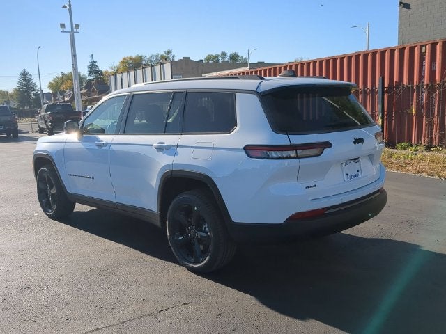 2027 Jeep Grand Cherokee GRAND CHEROKEE L LIMITED 4X4