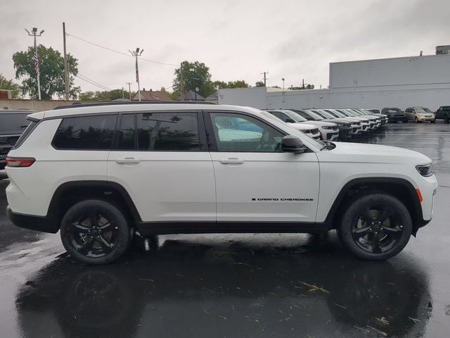 2027 Jeep Grand Cherokee GRAND CHEROKEE L LIMITED 4X4