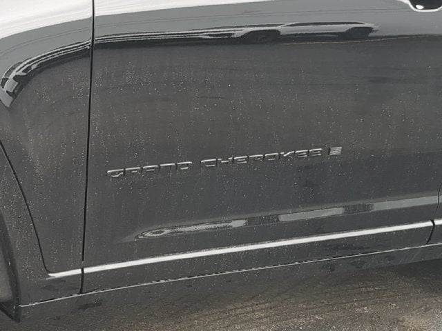 2027 Jeep Grand Cherokee GRAND CHEROKEE L LIMITED RESERVE 4X4