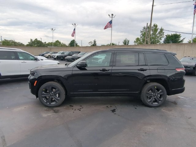 2027 Jeep Grand Cherokee GRAND CHEROKEE L LIMITED RESERVE 4X4