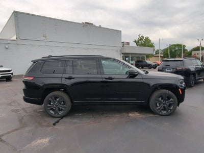 2027 Jeep Grand Cherokee GRAND CHEROKEE L LIMITED RESERVE 4X4