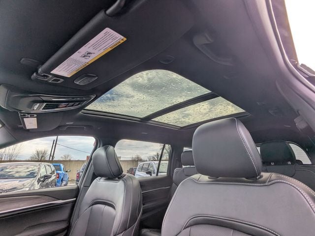 2026 Jeep Grand Cherokee GRAND CHEROKEE L LIMITED RESERVE 4X4