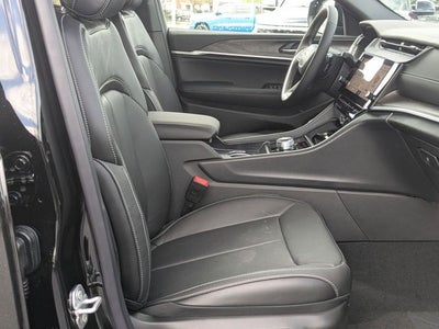 2026 Jeep Grand Cherokee GRAND CHEROKEE L LIMITED RESERVE 4X4