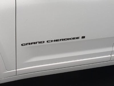 2027 Jeep Grand Cherokee GRAND CHEROKEE L LIMITED RESERVE 4X4