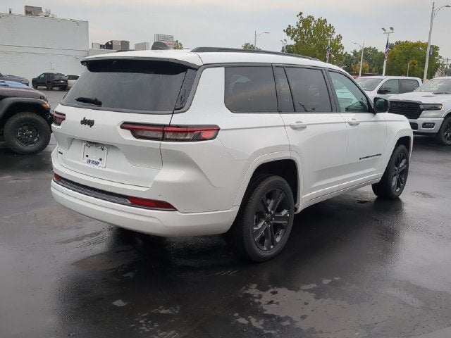 2027 Jeep Grand Cherokee GRAND CHEROKEE L LIMITED RESERVE 4X4