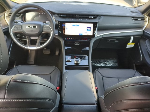 2027 Jeep Grand Cherokee GRAND CHEROKEE L LIMITED RESERVE 4X4