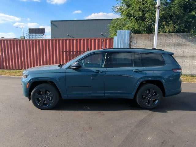 2027 Jeep Grand Cherokee GRAND CHEROKEE L LIMITED RESERVE 4X4