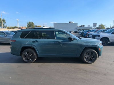 2027 Jeep Grand Cherokee GRAND CHEROKEE L LIMITED RESERVE 4X4