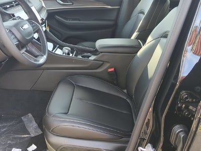 2027 Jeep Grand Cherokee GRAND CHEROKEE L LIMITED 4X4