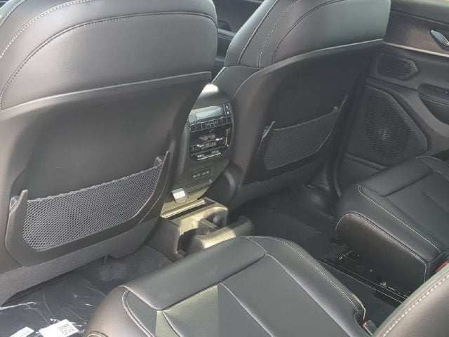 2027 Jeep Grand Cherokee GRAND CHEROKEE L LIMITED 4X4