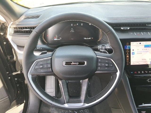 2027 Jeep Grand Cherokee GRAND CHEROKEE L LIMITED 4X4